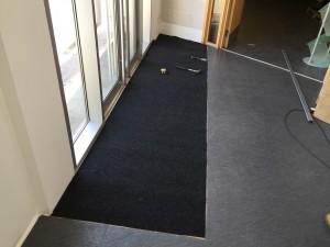 After raising the level, we could lay our new hard wearing entry mat / carpet